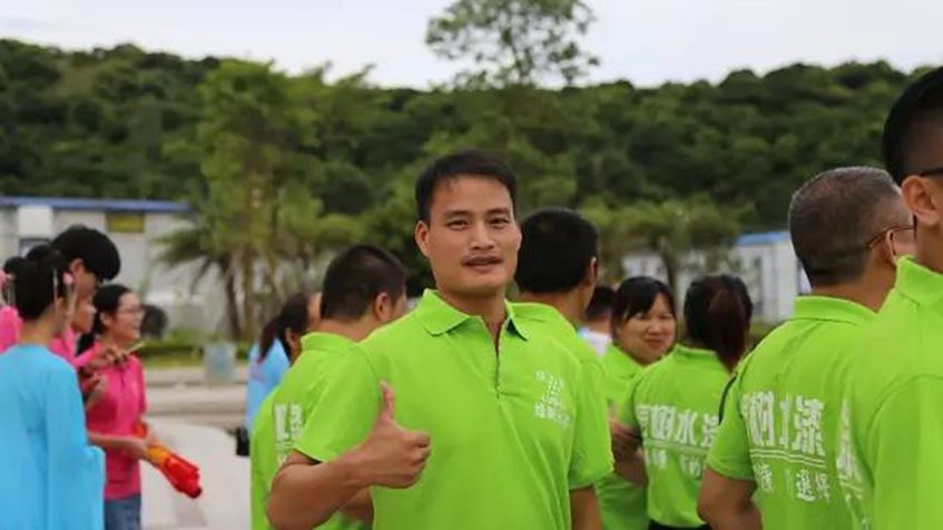 亚洲第一狼人伊人av