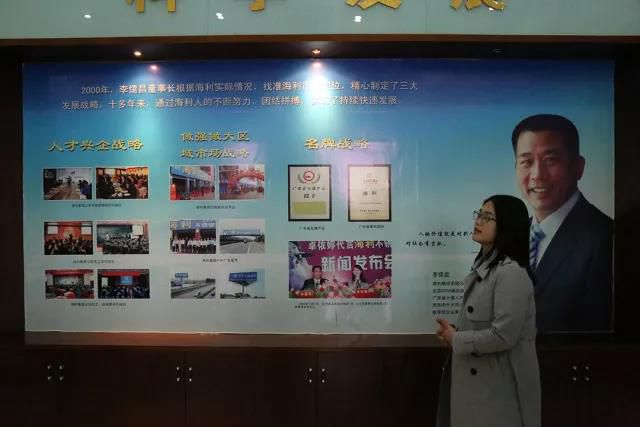 亚洲第一狼人伊人av