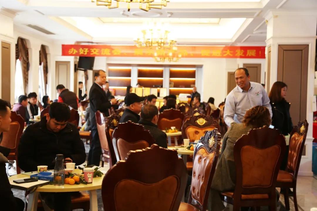 亚洲第一狼人伊人av