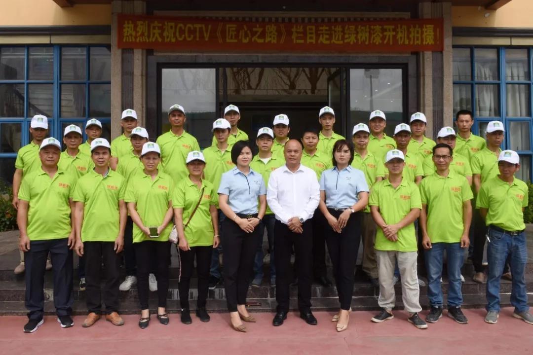 亚洲第一狼人伊人av