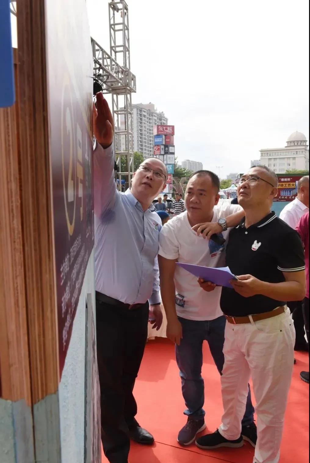 亚洲第一狼人伊人av