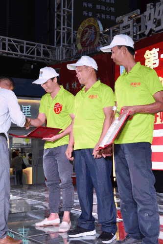 亚洲第一狼人伊人av