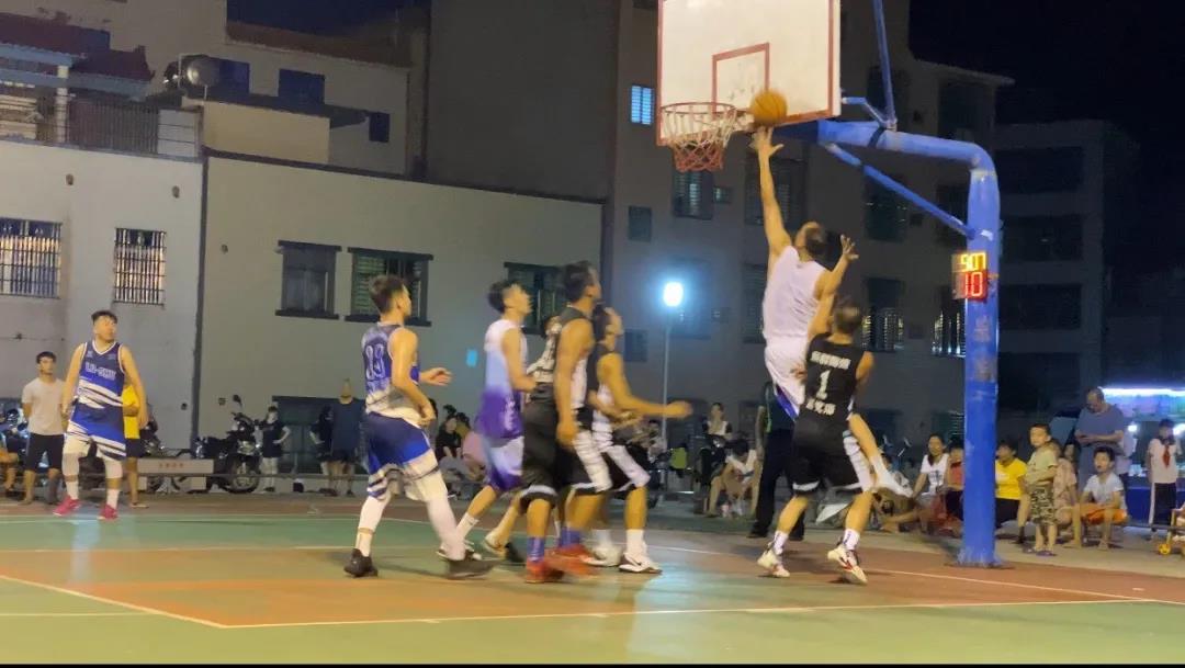 亚洲第一狼人伊人av