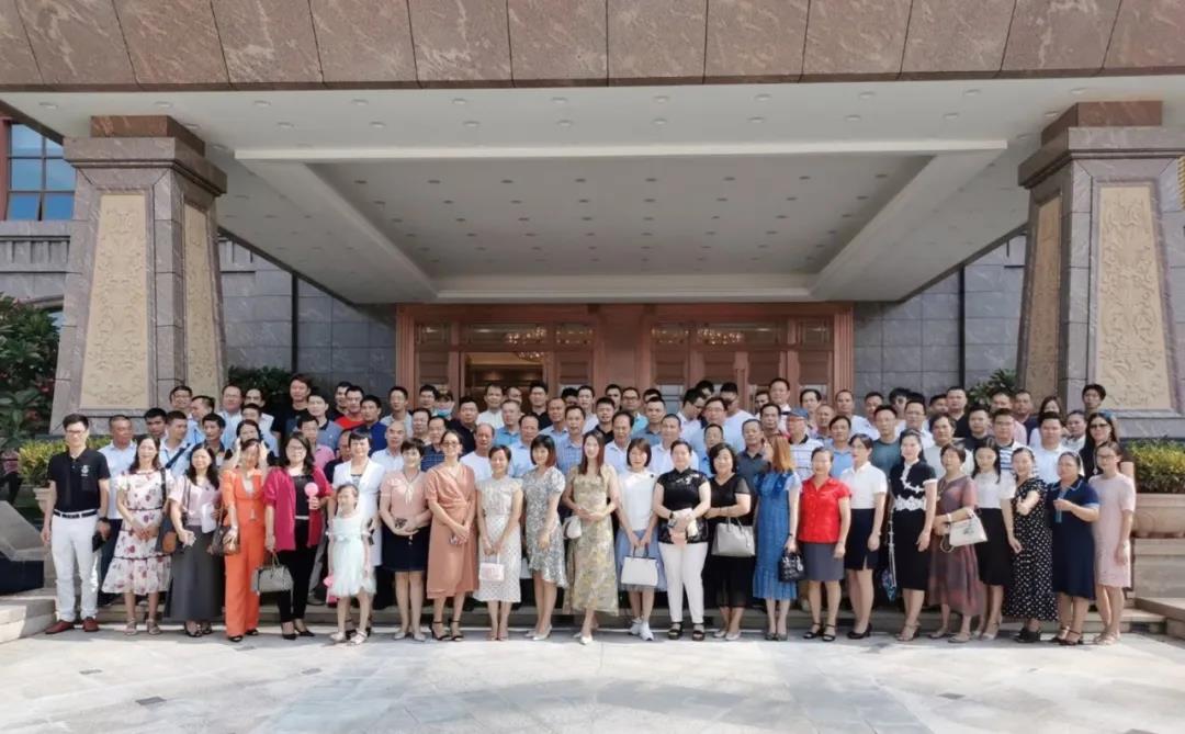 亚洲第一狼人伊人av